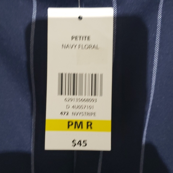 Pinstripe pull-on dress pants - Picture 2 of 3